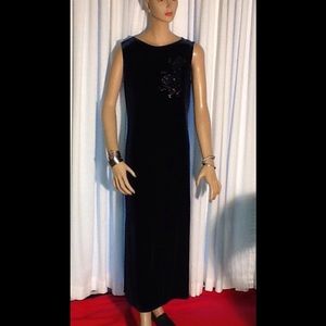 Velvety Dark Green Kathie Lee Dress